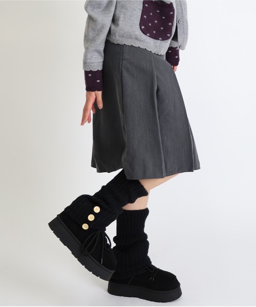 Vini（ヴィニ）の「ボタン付きレッグウォーマー（レッグウォーマー・レディース・ブラック/ホワイト・FREE）」の6枚目の写真