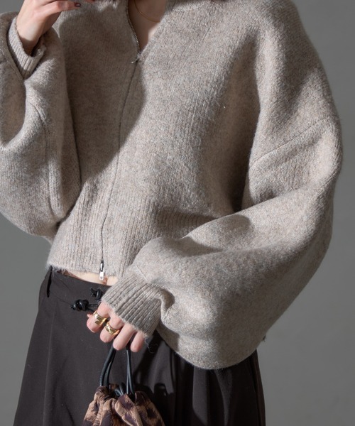 each（イーチ）の「ダブルジップ圧縮ニットボリュームスリーブパーカー（パーカー・レディース・ブラック/モカ/ブラウン・FREE）」の7枚目の写真