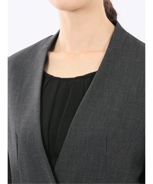 m.f.editorial（エムエフエディトリアル）の「【ストレッチ ウォッシャブル】m.f.エディトリアルレディース リラクシング カラーレスジャケット＋セミワイドパンツ シャーク紺（スーツセット・レディース・ネイビー・S/MEDIUM/LARGE/X-LARGE）」の4枚目の写真