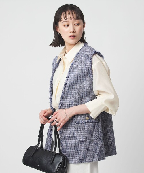 green label relaxing（グリーンレーベルリラクシング）の「［size SHORTあり］ライト ツイードライク ジレ（ベスト・レディース・ネイビー/コバルトブルー/レッド・SHORT/FREE）」の4枚目の写真