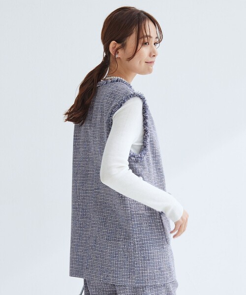 green label relaxing（グリーンレーベルリラクシング）の「［size SHORTあり］ライト ツイードライク ジレ（ベスト・レディース・ネイビー/コバルトブルー/レッド・SHORT/FREE）」の10枚目の写真