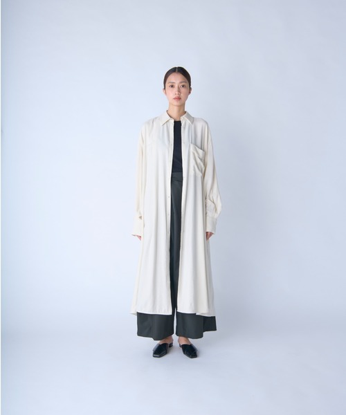 c/est（シーエ）の「【 c/est / シーエ 】 FRANNY -SHIRTS ONE PIECE-  / シャツワンピース　2536008 API（ワンピース・レディース・オフホワイト/ネイビー・FREE）」の3枚目の写真