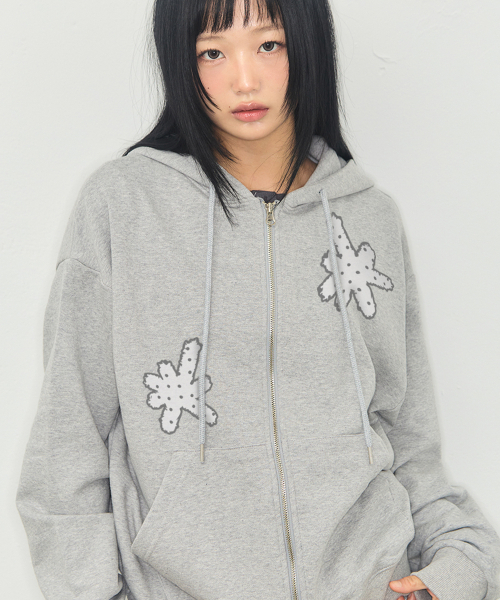 GRAVER（グレーバー）の「[ユニセックス]DOTS GRAV フードパーカー_2カラー（パーカー・レディース・ブラック/グレー・MEDIUM/LARGE）」の14枚目の写真