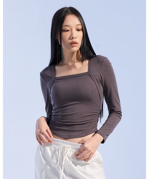 MOAA(モア)の「スクエアネックシャーリングロングスリーブ (チャコール)(Tシャツ/カットソー・レディース・その他・SMALL/MEDIUM)」の1枚目の写真