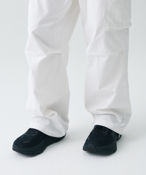 MUSINSA STANDARD（ムシンサスタンダード）の「[シティレジャー] ワイドベルトカーゴパンツ [ホワイト]（その他パンツ・メンズ・その他・40/38/42/36/34/32/30/31/33/26/28/29）」の6枚目の写真