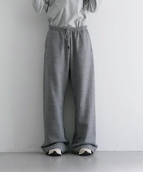 KAIKO(カイコー)の「KAIKO Loose fit sweat pants(スウェットパンツ・メンズ・ライトグレー/グレー・1/2)」の3枚目の写真