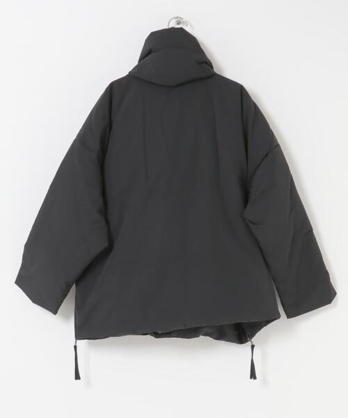 WEB/一部店舗限定』マフラーツキシームレスダウン（ダウンジャケット