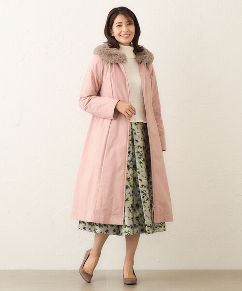 TO BE CHIC(トゥー ビー シック)の「メモリータフタ ロングダウンコート(ダウンジャケット/コート・レディース・ピンク系その他2/ブラック・40/42/38)」の14枚目の写真