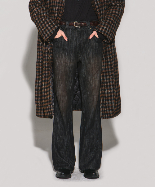 WESLEYHYUSTON(ウェズリーユーストン)の「HARSH DYEING SLUB DENIM PANTS BLACK(デニムパンツ・レディース・その他・SMALL/MEDIUM/LARGE/X-SMALL)」の8枚目の写真