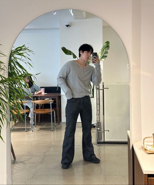 WESLEYHYUSTON(ウェズリーユーストン)の「HARSH DYEING SLUB DENIM PANTS BLACK(デニムパンツ・レディース・その他・SMALL/MEDIUM/LARGE/X-SMALL)」の9枚目の写真