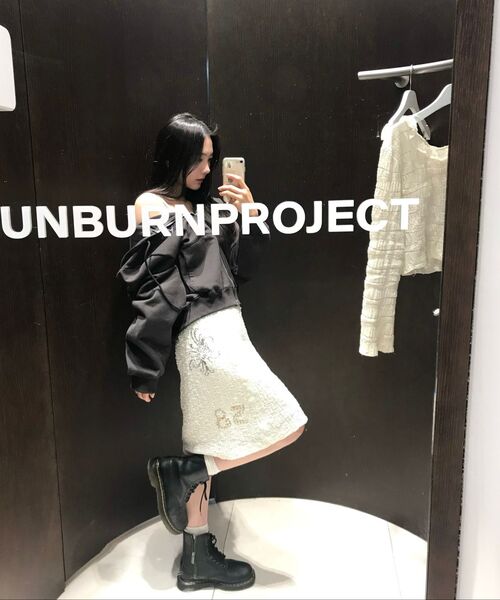 SUNBURNPROJECT(サンバーンプロジェクト)の「Logo Patch Hoodie Zip-up, PURPLE(パーカー・レディース・その他・FREE)」の13枚目の写真