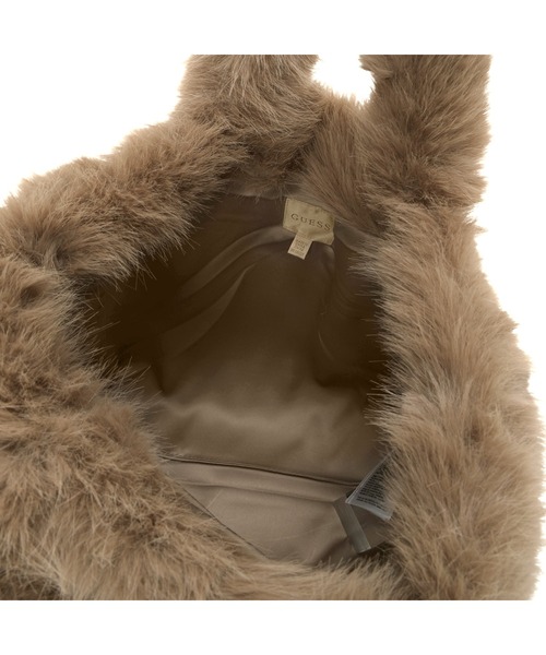 Guess(ゲス)の「RITA Furry Bag トートバッグ (トートバッグ・レディース・ベージュ・ONE SIZE)」の6枚目の写真