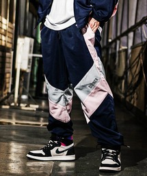 DIVINER（ディヴァイナー）の「Switching Track Pants (ネイビー)（その他パンツ）」