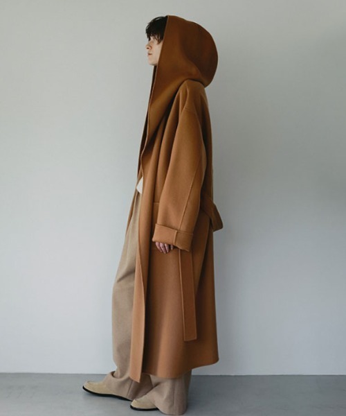 ETRE TOKYO(エトレトウキョウ)の「SANTEウールカシミヤフーディーリバーコート(その他アウター・レディース・キャメル/ネイビー・S/M)」の7枚目の写真