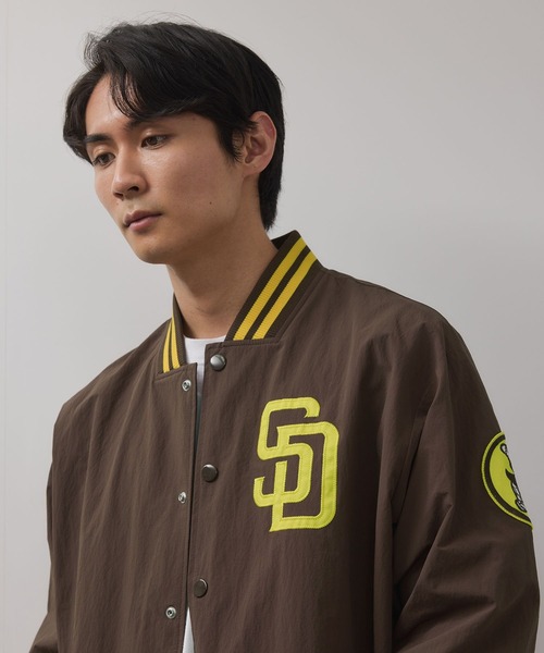 MLB(メジャーリーグベースボール)の「MLB Lightweight Nylon Stadium Jacket/MLBライトウェイトナイロンスタジアムジャケット(ナイロンジャケット・メンズ・ネイビー系/ブルー系/ブラウン系・XL/M/L)」の5枚目の写真