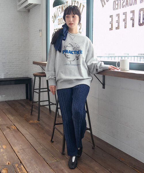 FREAK'S STORE(フリークスストア)の「パーソン フォトプリント スウェット/ロゴスウェット(スウェット・レディース・ライトグレー/チャコール・フリ-)」の14枚目の写真