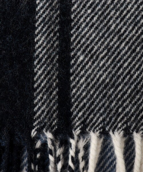 NOLLEY’S（ノーリーズ）の「【MAC.N/マックエヌ】Lambswool Hoy Scarf 25（ストール/ショール・メンズ・グレー系その他/ブルー系その他・FREE）」の10枚目の写真