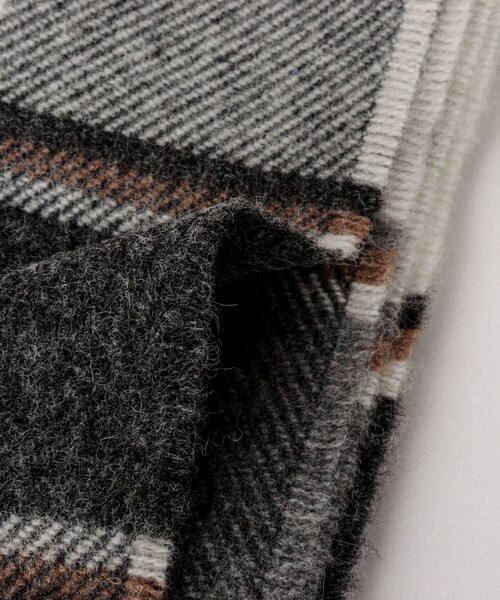 NOLLEY’S（ノーリーズ）の「【MAC.N/マックエヌ】Lambswool Hoy Scarf 25（ストール/ショール・メンズ・グレー系その他/ブルー系その他・FREE）」の22枚目の写真