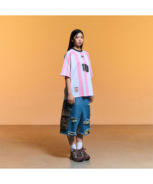 SCHISM INDUCING(スキズムインデューシング)の「TAU REPLICA T SHIRT_PINK(Tシャツ/カットソー・レディース・その他・MEDIUM/LARGE)」の3枚目の写真