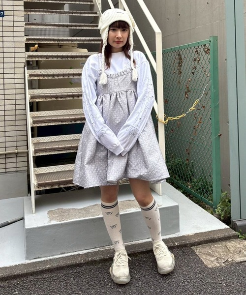 セール】【クレヨンしんちゃん】シロがいっぱいL/S Tシャツ（Tシャツ
