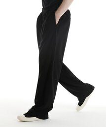 DGNAK（ディグナク）の「カーブドピンタックワイドパンツ（ブラック）_ PD3PA0303（スラックス）」