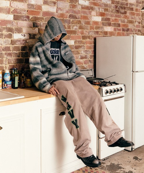 WOKE EDGE(ウォークエッジ)の「Faded Navy Sweat Pants/ストレートシルエット/ウォッシュ加工/スウェットパンツ/WOKE EDGE(スウェットパンツ・メンズ・ベージュ/ブルー・L/M)」の11枚目の写真