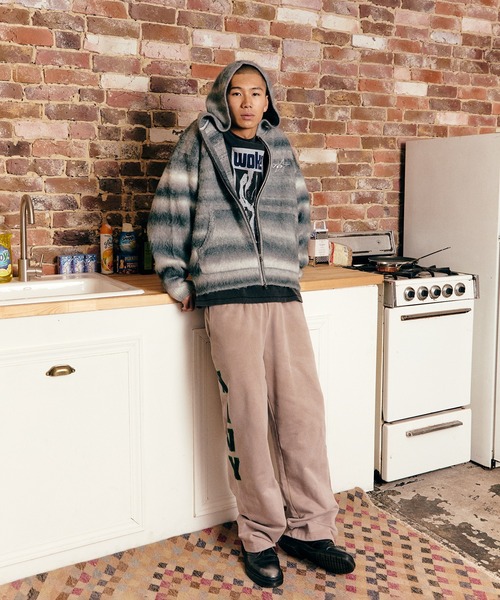 WOKE EDGE(ウォークエッジ)の「Faded Navy Sweat Pants/ストレートシルエット/ウォッシュ加工/スウェットパンツ/WOKE EDGE(スウェットパンツ・メンズ・ベージュ/ブルー・L/M)」の10枚目の写真