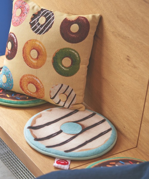 BIRTHDAY BAR（バースデイバー）の「≪BIRTHDAY BARオリジナル≫　B-DAY DONUTS　チェアパッド（ラグ/マット・レディース・ブラウン/グリーン・0）」の4枚目の写真