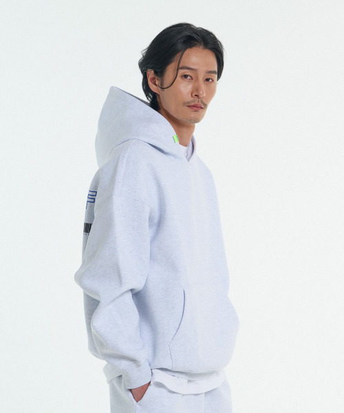 GET IT ON（ゲットイットオン）の「シグニチャーフードスウェットシャツ_ホワイト（パーカー・メンズ・その他・F）」の5枚目の写真