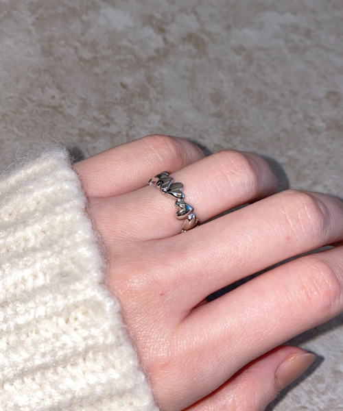 NOONOO FINGERS（ヌヌフィンガーズ）の「ハートペアリング（リング・レディース・ホワイトゴールド・FREE）」の3枚目の写真