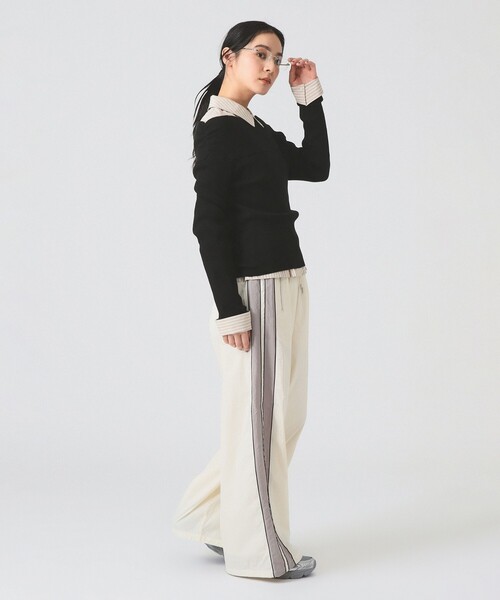 Ray BEAMS（レイビームス）の「Wライン トラック パンツ（その他パンツ・レディース・オフホワイト/ブラック・0/1）」の5枚目の写真