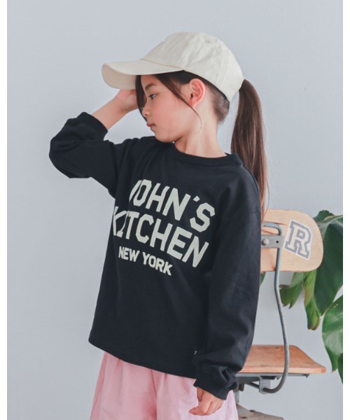 ZERO standerd(ゼロスタンダード)の「ゼロスタンダード JOHN'SロングTシャツ(Tシャツ/カットソー・キッズ・アイボリー/ブラック・110cm/120cm/130cm/140cm/150cm/160cm/100cm)」の1枚目の写真