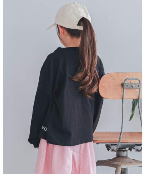 ZERO standerd(ゼロスタンダード)の「ゼロスタンダード JOHN'SロングTシャツ(Tシャツ/カットソー・キッズ・アイボリー/ブラック・110cm/120cm/130cm/140cm/150cm/160cm/100cm)」の4枚目の写真