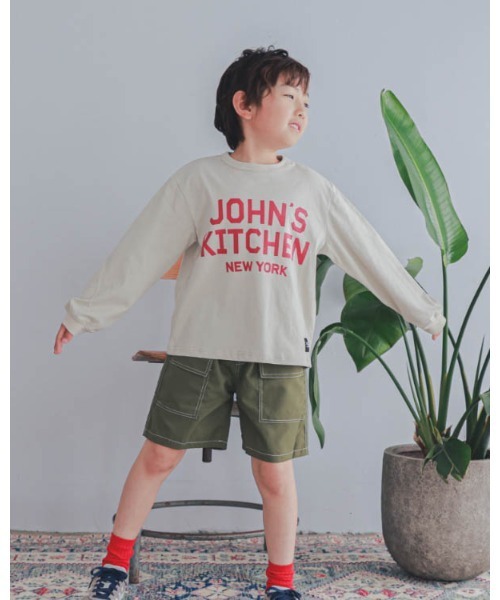 ZERO standerd(ゼロスタンダード)の「ゼロスタンダード JOHN'SロングTシャツ(Tシャツ/カットソー・キッズ・アイボリー/ブラック・110cm/120cm/130cm/140cm/150cm/160cm/100cm)」の6枚目の写真