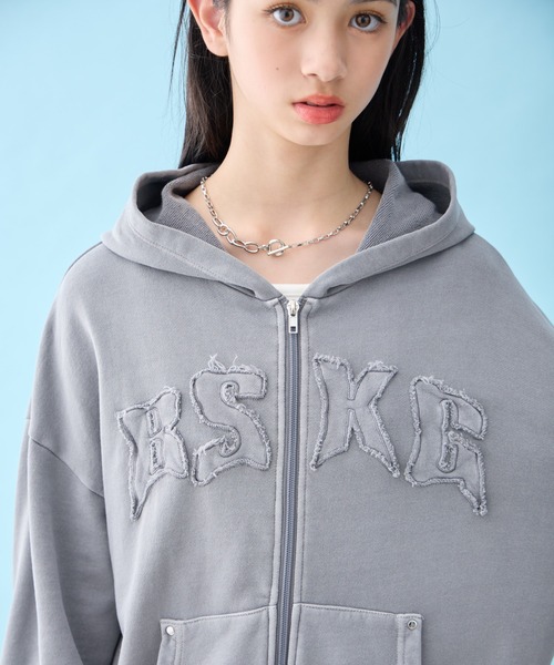 BISKEE(ビスキー)の「ピグメント加工ワイドジップパーカー(パーカー・キッズ・サックスブルー/グレー・140cm/160cm/150cm)」の18枚目の写真