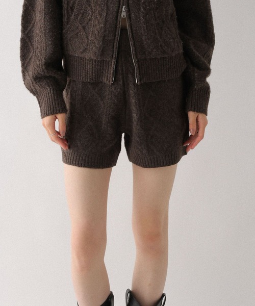 Heather（ヘザー）の「ケーブルニットコンパクトショートパンツ　643038（その他パンツ・レディース・アイボリー/グレー/ベージュ/ブラウン・FREE）」の3枚目の写真