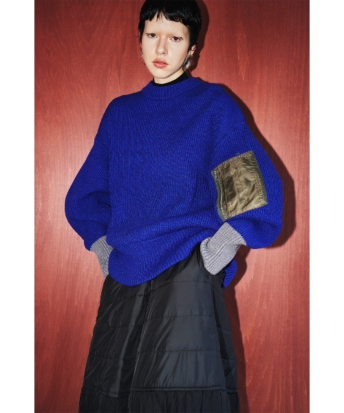 OMMO VOLUME SLEEVE BLOCKING KNIT OMMO VOLUME SLEEVE BLOCKING KNIT