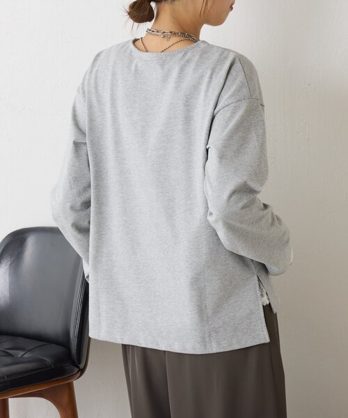 Jena espace merveilleux（ジェナ　エスパスメルヴェイユ）の「エンボスロゴカットソー（Tシャツ/カットソー・レディース・オフホワイト/グレー/チャコールグレー・FREE）」の10枚目の写真