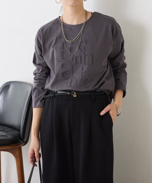 Jena espace merveilleux（ジェナ　エスパスメルヴェイユ）の「エンボスロゴカットソー（Tシャツ/カットソー・レディース・オフホワイト/グレー/チャコールグレー・FREE）」の16枚目の写真