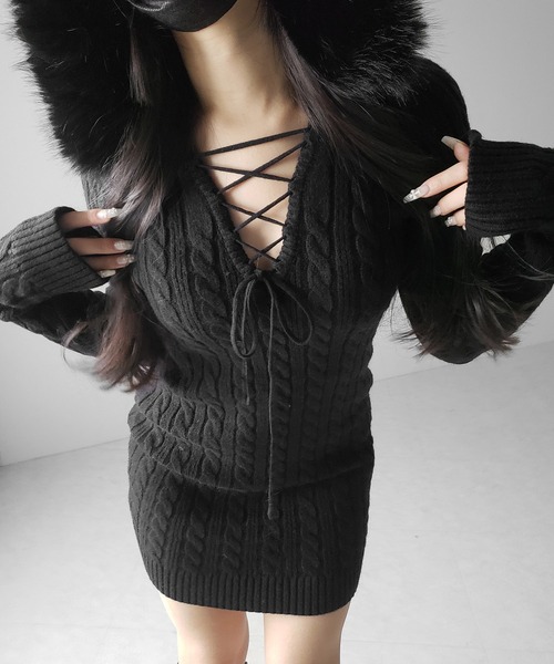 me+em select(ミームセレクト)の「【 2color 】ファーフーディレースアップレディニットミニワンピース / fur hoodie lace up lady knit mini onepiece(ワンピース・レディース・ブラック/グレー・FREE)」の16枚目の写真