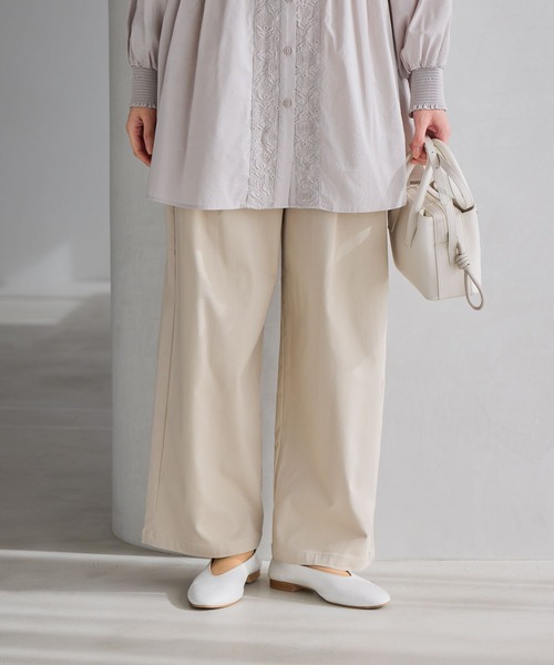 studio CLIP（スタディオクリップ）の「【WEB限定】楽ストレッチストレートパンツ《オケージョン2026SS》（スラックス・レディース・ネイビー/ブラック/ライトベージュ・MEDIUM/LARGE/ﾌﾘｰ(L)/PF）」の2枚目の写真