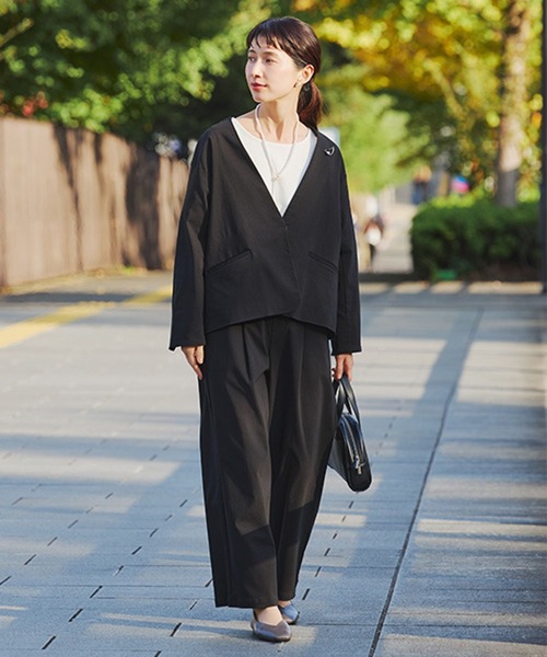 studio CLIP（スタディオクリップ）の「【WEB限定】楽ストレッチストレートパンツ《オケージョン2026SS》（スラックス・レディース・ネイビー/ブラック/ライトベージュ・MEDIUM/LARGE/ﾌﾘｰ(L)/PF）」の6枚目の写真