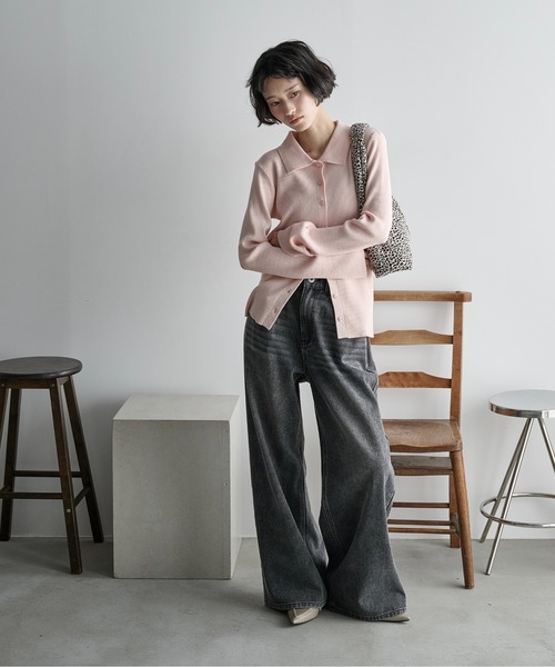THE YOn（ザヨン）の「ウエストタックワイドパンツ　デニム/ツイル（デニムパンツ・レディース・セージグリーン/ブラック/ライトブルー/グレイッシュベージュ・S/M/XS）」の22枚目の写真