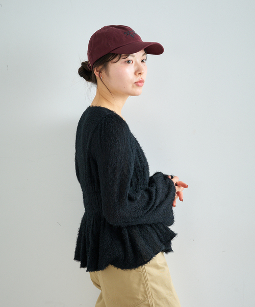 U by SPICK&SPAN（ユーバイスピックアンドスパン）の「シアーシャギースクエアネックブラウス（シャツ/ブラウス・レディース・ブラック/ホワイト・FREE）」の5枚目の写真