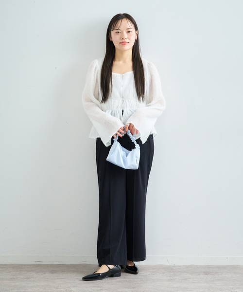 U by SPICK&SPAN（ユーバイスピックアンドスパン）の「シアーシャギースクエアネックブラウス（シャツ/ブラウス・レディース・ブラック/ホワイト・FREE）」の16枚目の写真