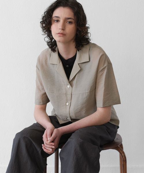 ANOTHER OFFICE WOMEN(アナザー オフィス ウーマン)の「Women Reverb Shirt (Sage Gray)(シャツ/ブラウス・レディース・その他・M)」の1枚目の写真
