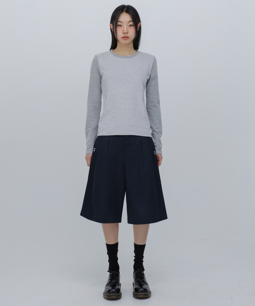 CHICKS（チックス）の「バミューダワイドコットンパンツネイビー（その他パンツ・レディース・ネイビー・S/M）」の2枚目の写真