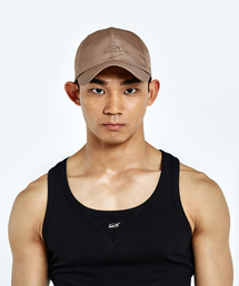 51%（フィフティーワンパーセント）の「SHINY LOGO EMBROIDERY CAP - GOLD（キャップ）」