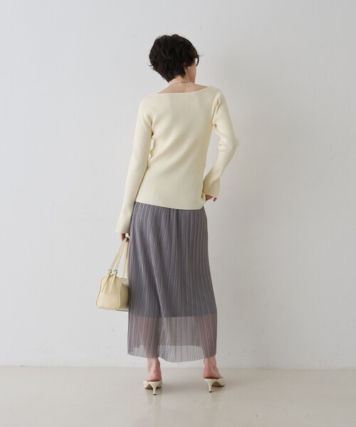 EMMA ROUGE VIF(エマルージュヴィフ)の「【一部店舗限定】ドレープスリットスリーブリブニット/トレンドニット/レイヤードトップス/春服/春ニット/アシンメトリー/オフィスカジュアル/フェミニン/通勤/手洗い可能(ニット/セーター・レディース・オフホワイト/ピンク/ライトベージュ・フリー)」の21枚目の写真