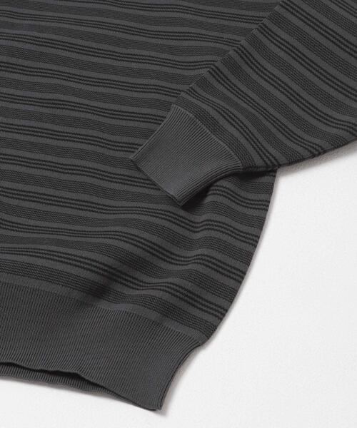 URBAN RESEARCH DOORS（アーバンリサーチドアーズ）の「『UR TECH Renew Knit』クルーネックプルオーバー（ニット/セーター・メンズ・グレー系その他/グレー/チャコールグレー/グリーン・MEDIUM/LARGE）」の10枚目の写真